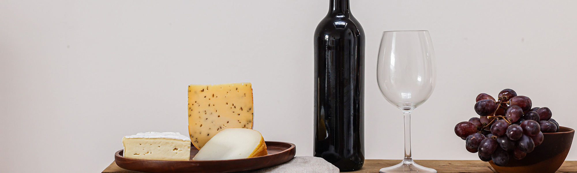 Pairing Wine and Cheese: A Delicious Way to Protect Your Teeth